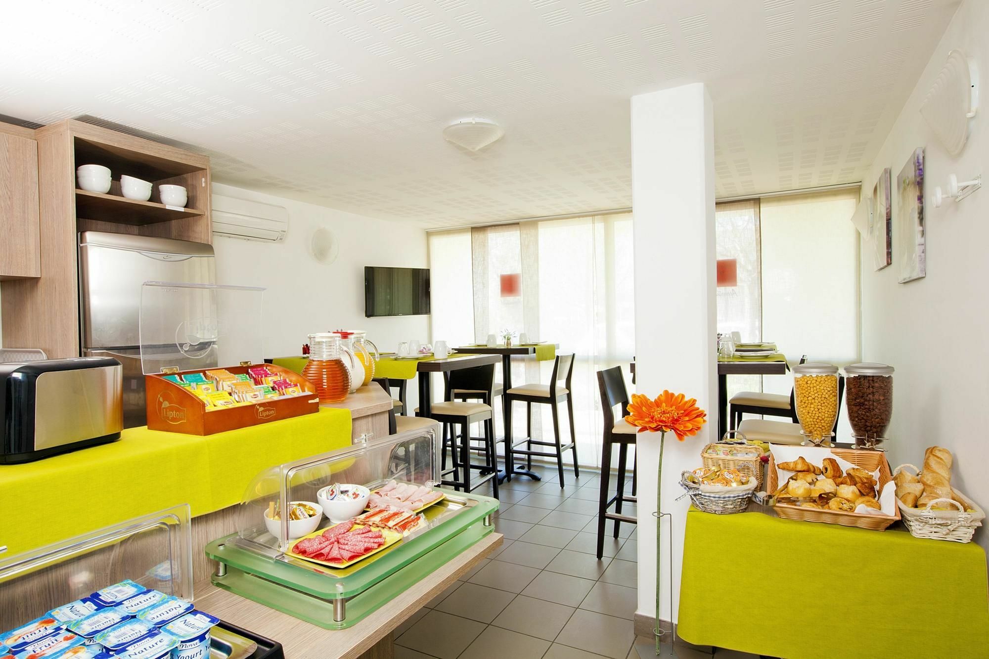 Apparthotel Sejours & Affaires Manosque Luaran gambar